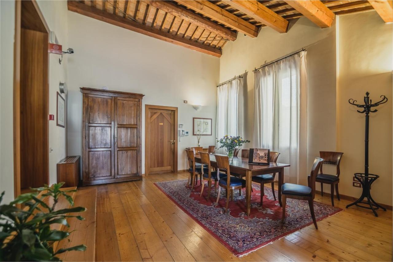 Le Camere Di Palazzo Bortolan Тревизо Екстериор снимка
